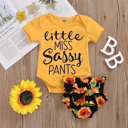2PCS Letter Printed Bodysuit with Floral Printed Set