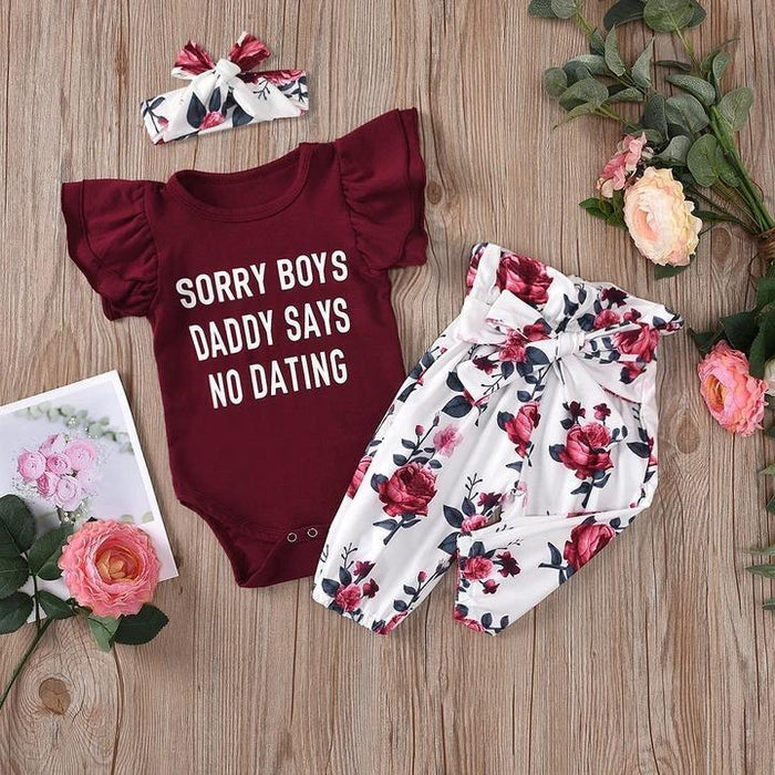"Daddy says no dating" Flower Printed Baby Set