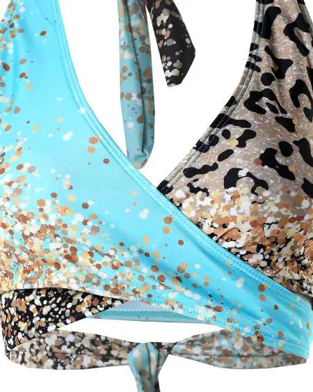 Conjunto de bikini halter con estampado de leopardo y diseño entrecruzado