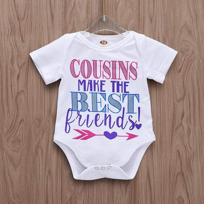 Neven maken de beste vrienden" Baby-jumpsuit met letterprint