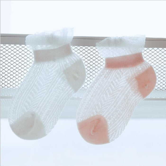 Lovely Lace Design 2 pares de calcetines para bebé