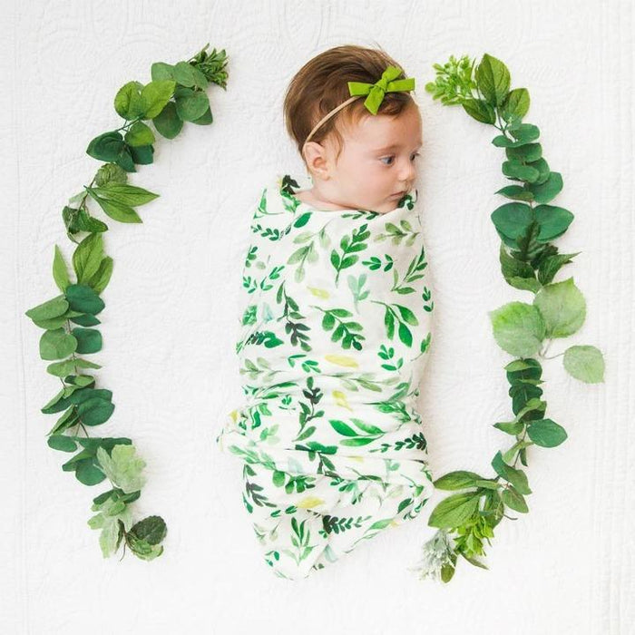 NewBorn Pyjama met print en hoofdband-groen