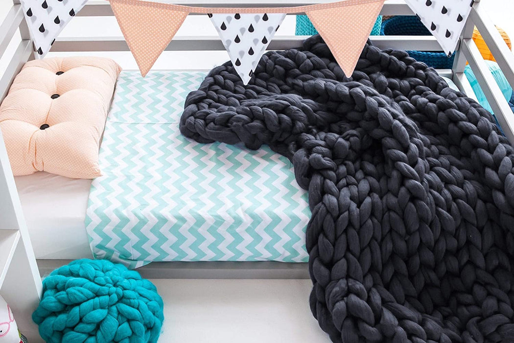 Chunky Knit Blanket – Cozy and Warm Braided Blanket for Couch and Bed