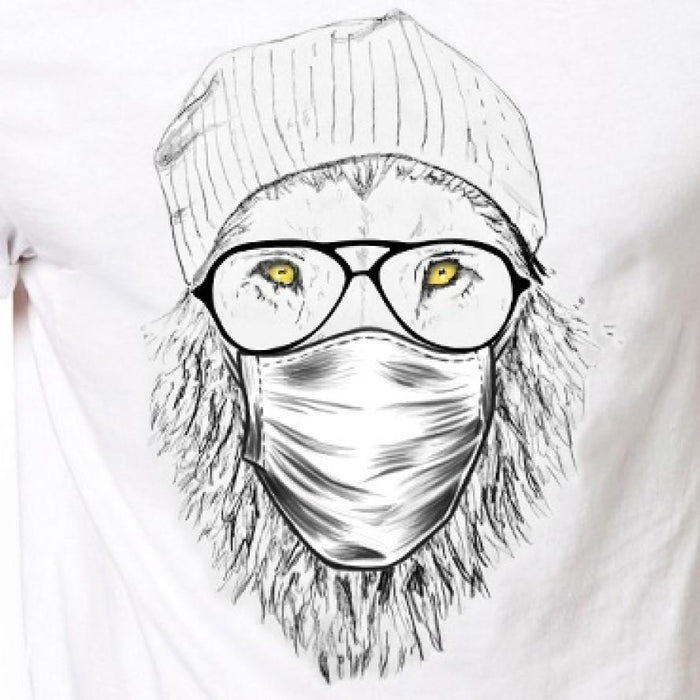 Camiseta con diseño de león enmascarado