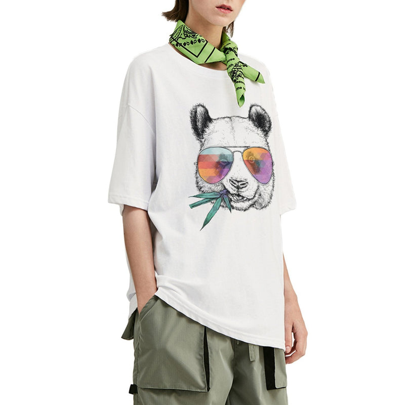 Oversized T-shirt met kauwende Panda
