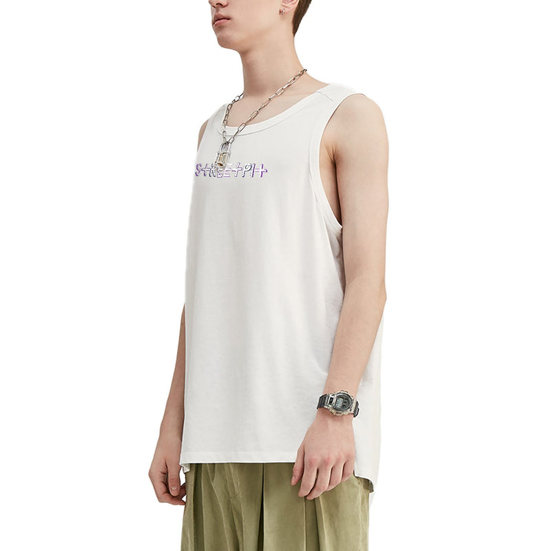 Onderdeel van een oversized tanktop