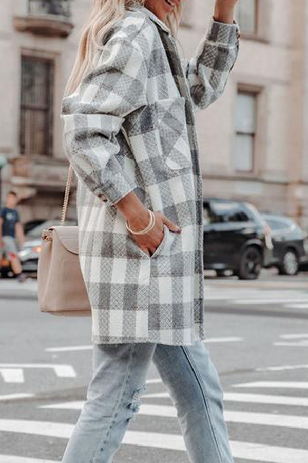 Casual en stijlvol Elegante en stijlvolle bovenkleding met geruite zak en gesp en kraag