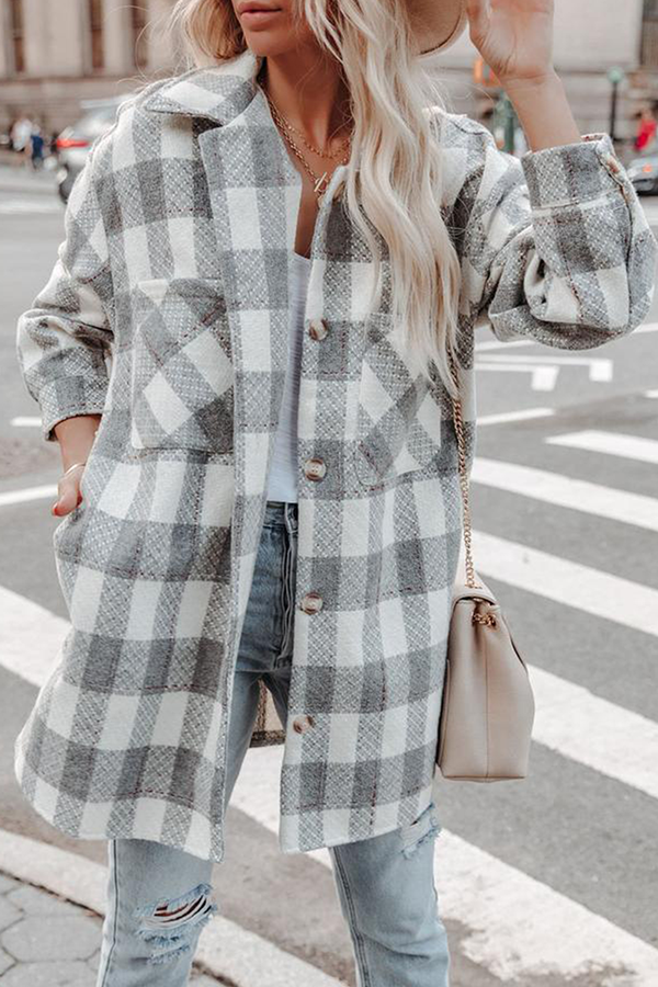 Casual en stijlvol Elegante en stijlvolle bovenkleding met geruite zak en gesp en kraag