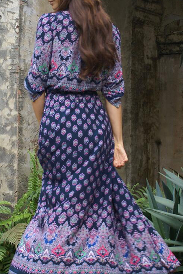 Bohemian Vibes: Slit V-Neck Dresses with Print Buckle Detail