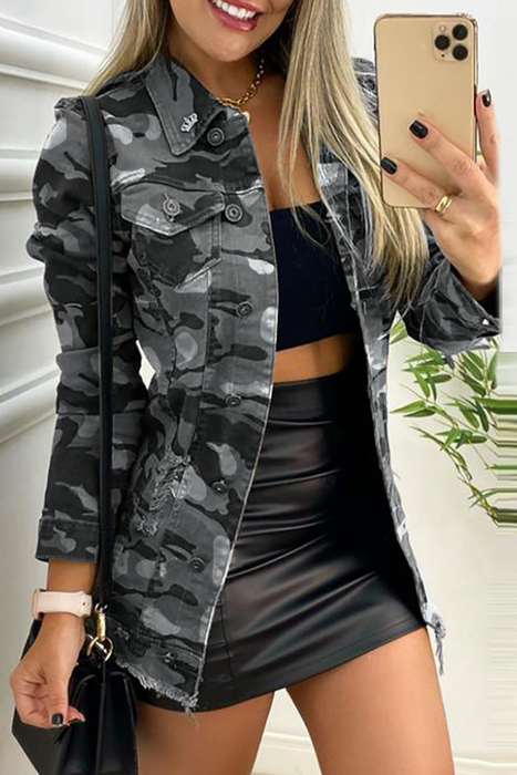 Stay in Vogue with Camouflage Print Denim Jacket (Regular Fit)