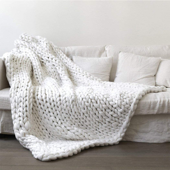 Chunky Knit Blanket – Cozy and Warm Braided Blanket for Couch and Bed