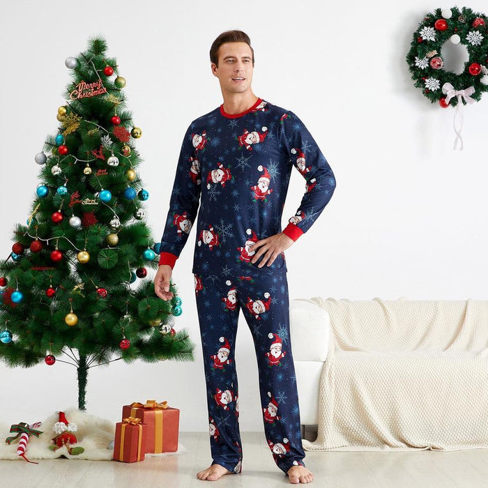 Conjunto de pijama a juego familiar con estampado de Papá Noel navideño