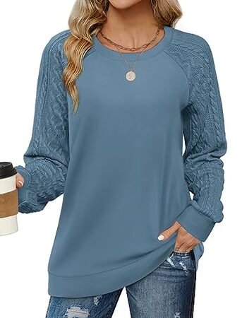 Elegant Women's Sweatshirt - Sophisticated Crewneck with Cable Knit Sleeves