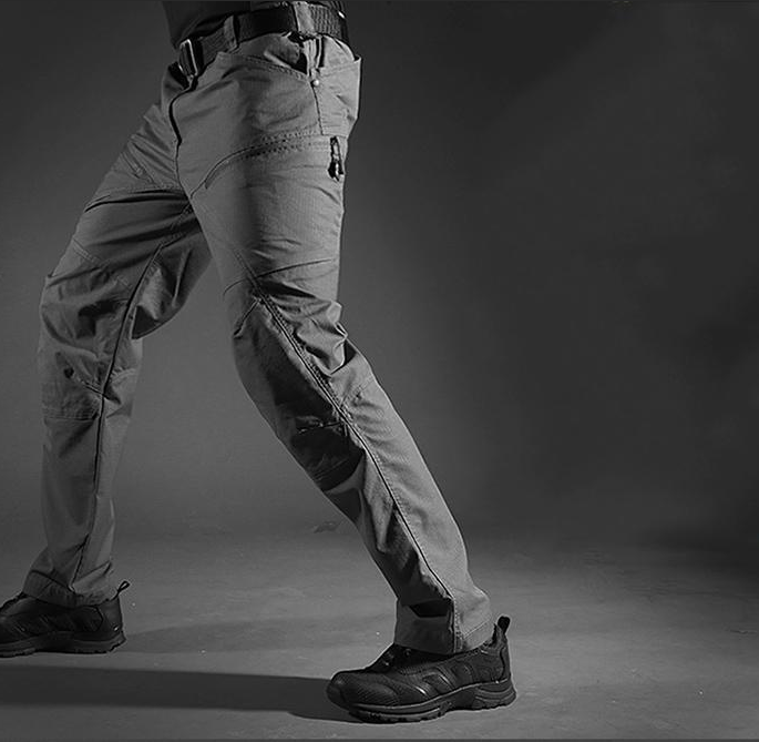 Pantalones impermeables tácticos resistentes para exteriores: diseño multibolsillos, antidesgarros y de secado rápido para entusiastas de la aventura 