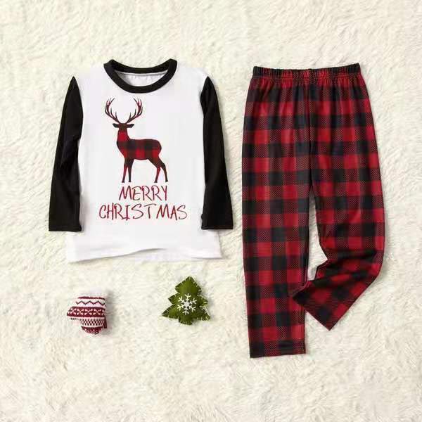 ' Merry Christmas ' Reindeer Plaid Design Family Matching Pajamas Set