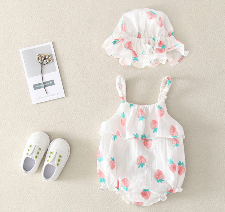 Cute Baby's  Fruit Print Bodysuit with Hat
