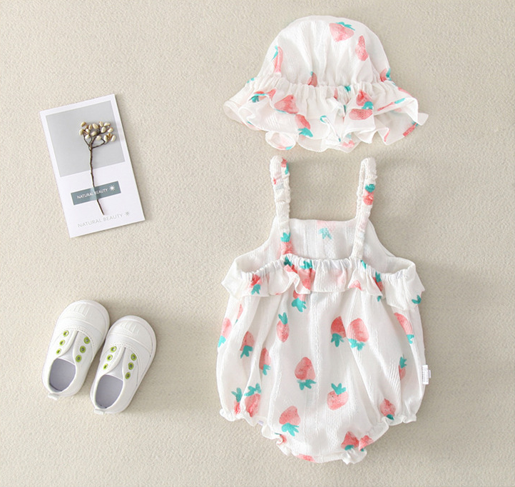 Cute Baby's  Fruit Print Bodysuit with Hat