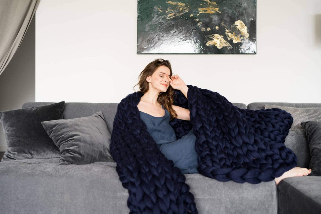 Chunky Knit Blanket – Cozy and Warm Braided Blanket for Couch and Bed