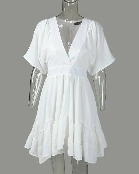 Casual kleding: ruches met V-hals en ruchesontwerp 