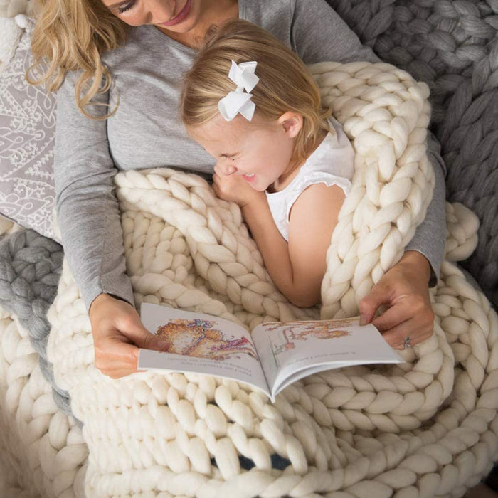 Chunky Knit Blanket – Cozy and Warm Braided Blanket for Couch and Bed