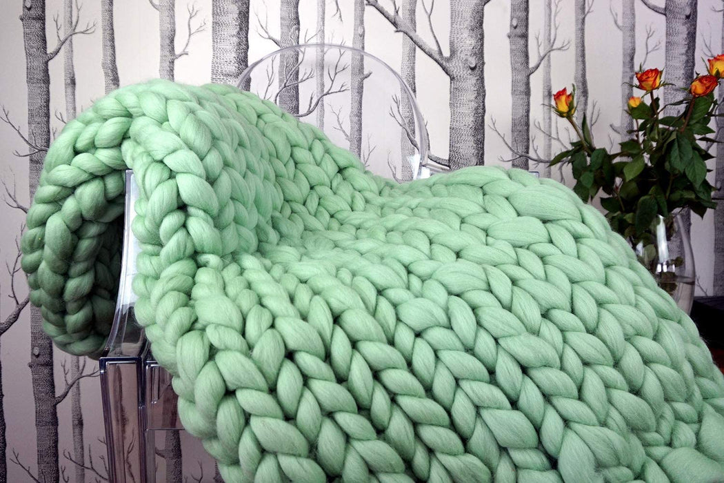 Chunky Knit Blanket – Cozy and Warm Braided Blanket for Couch and Bed