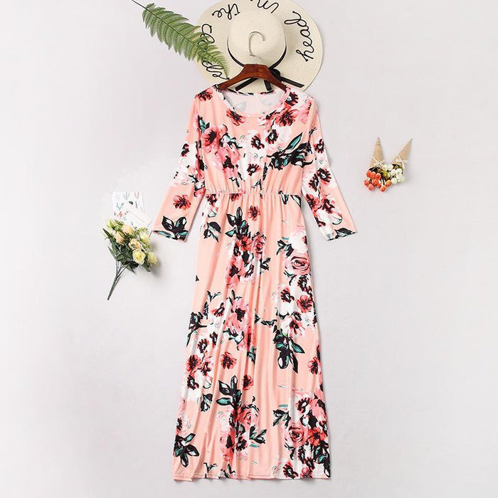 Hermosos vestidos estampados florales para mamá y para mí