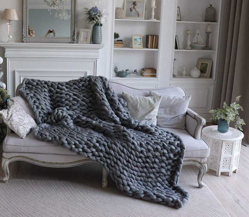 Chunky Knit Blanket – Cozy and Warm Braided Blanket for Couch and Bed