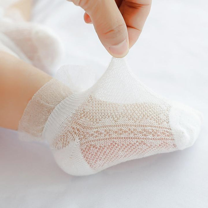 Mooi kantontwerp 2 paar sokken voor baby