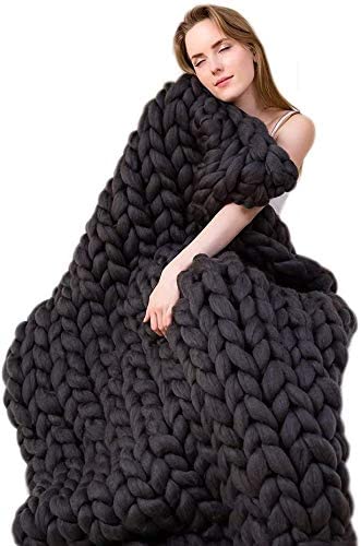 Chunky Knit Blanket – Cozy and Warm Braided Blanket for Couch and Bed