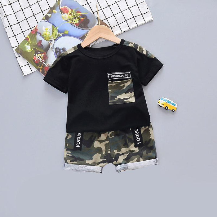 Camo Print Short-sleeve Tee and Shorts Set