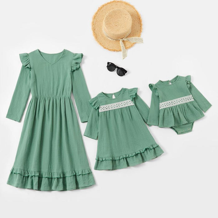 Mommy and Me Ruffle and Lace Decor Solid Long-sleeve Dresses