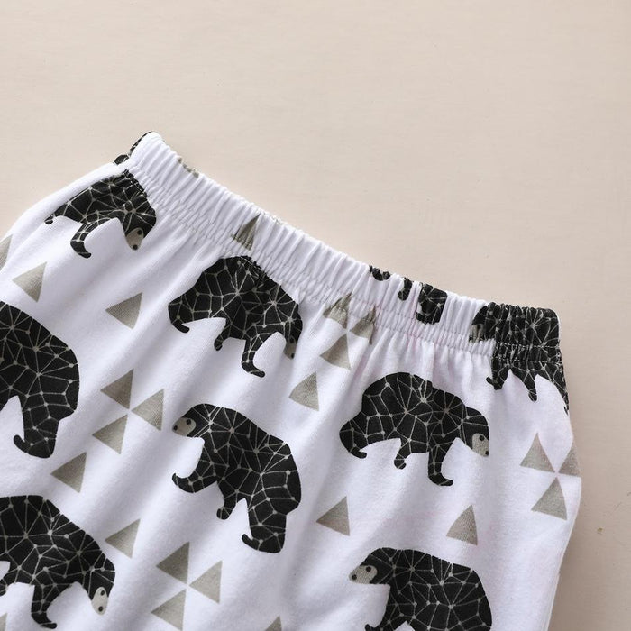 Conjunto de camiseta sin mangas y pantalones cortos con estampado de oso