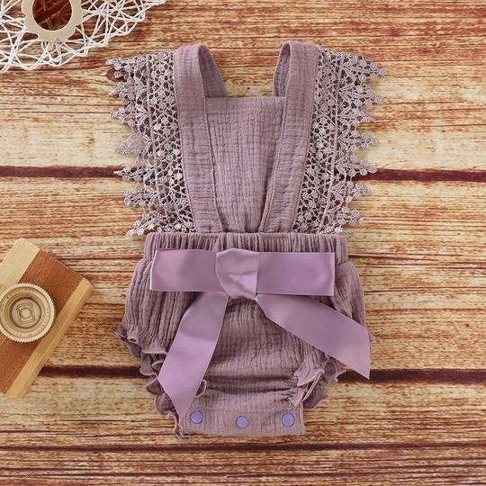 Hollowing Out Bowknot Decor Baby Romper