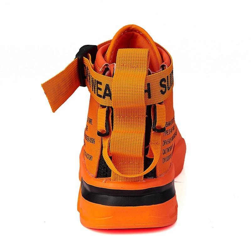 Zapatillas altas de moda