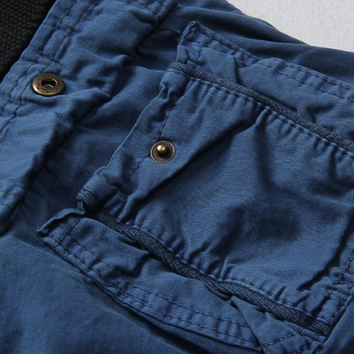 Loose-Fit Cargo Shorts