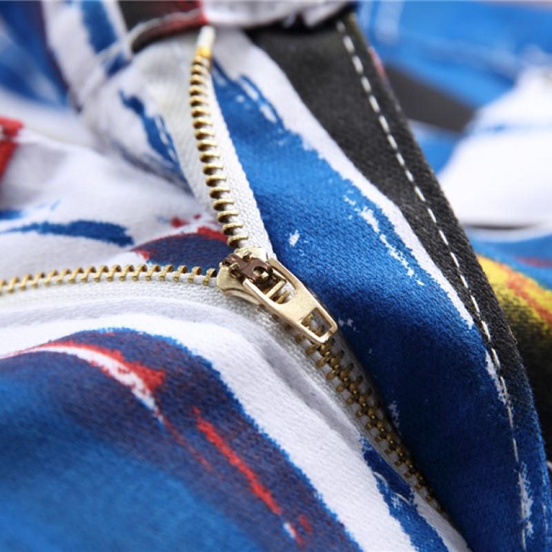 Slim-Fit Colorful Jeans