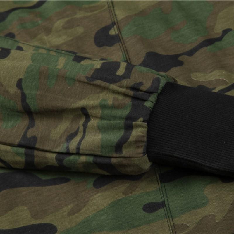 Oversized camouflageshirt