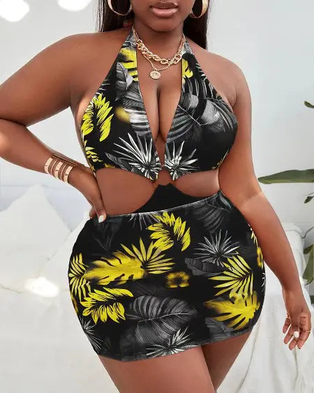 Plus Size Swimsuit Set with Tropical Print and Cover Up