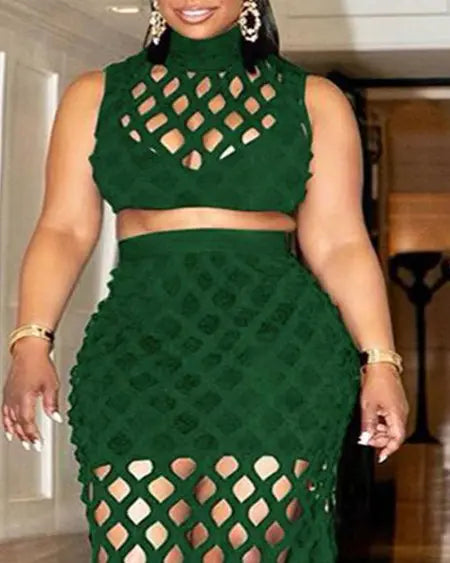 Plus Size Hollow-Out Crop Top & Skirt Set with Tassel Trim