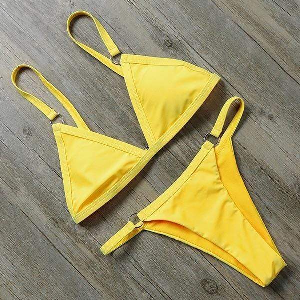 Conjunto de bikini con tanga alta 