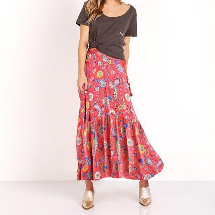 Falda con estampado floral de verano 
