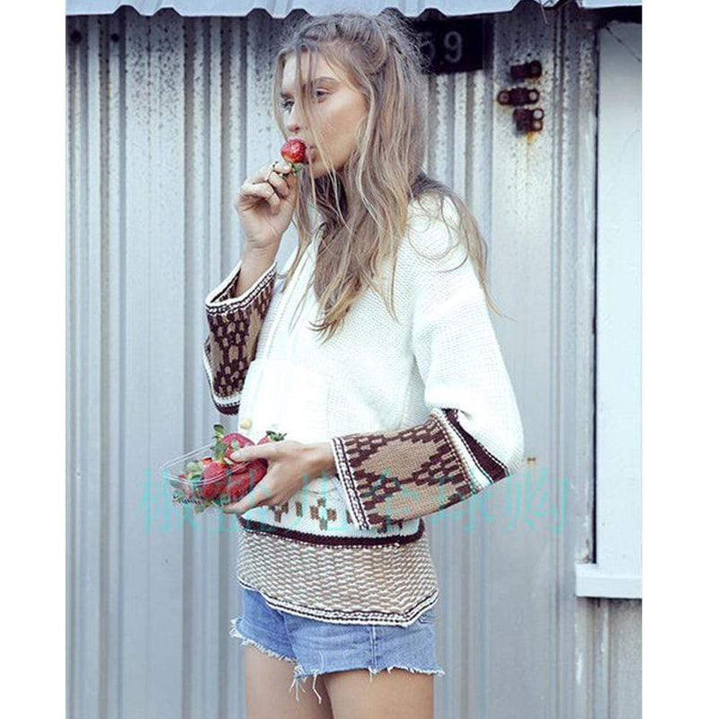 Wide Sleeve Hoodie With Embroidery