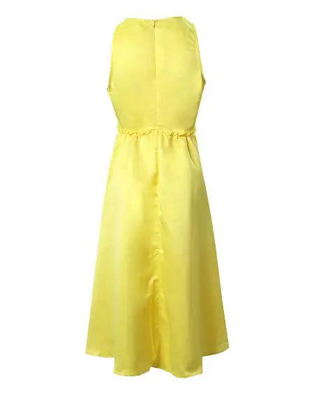 Sleeveless Dress with Round Neck and Flare Design