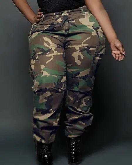 Plus Size Camouflage Cargo Pants with Pockets