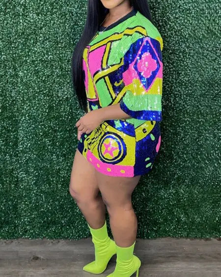 Casual jurk met pailletten en grafisch ontwerp 