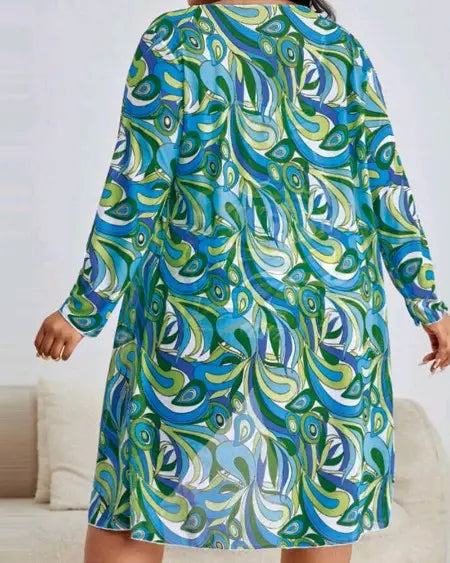 Grote maten bikiniset met tropische print en cover-up 