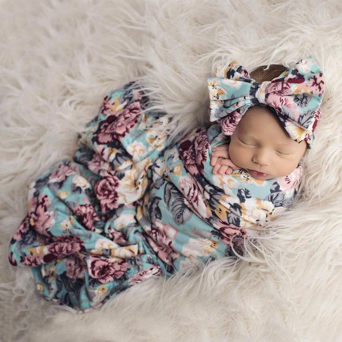 Lovely NewBorn Baby Floral Print Pajamas and Headband