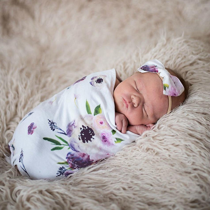 NewBorn baby pyjama en hoofdband met bloemenprint