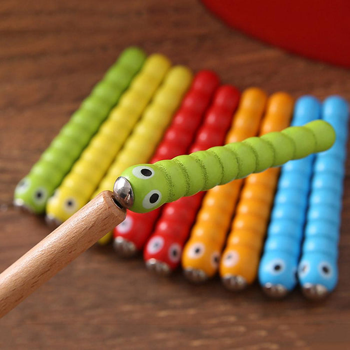3D Puzzle Wooden Magnetic Catch Worm Game