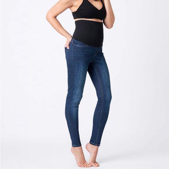 Vormgevende jeans voor na de zwangerschap
